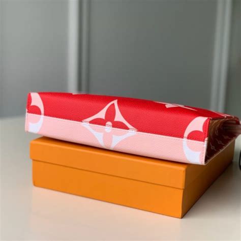 toilet pouch xl louis vuitton